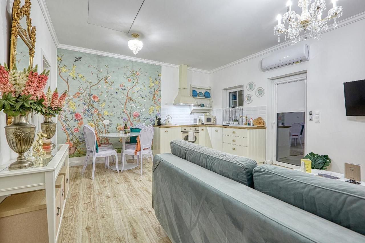 The Doors Boutique Apartments Mosonmagyaróvár Exterior foto